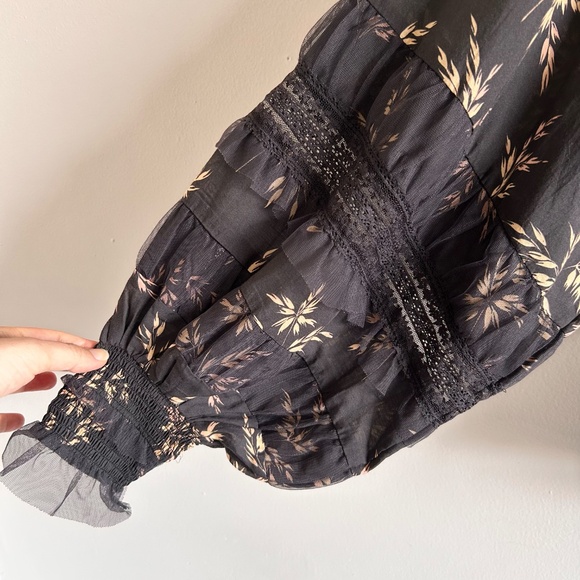 Anthropologie V-Neck Ruffled Blouse | Black Motif | Size Small | NWT - Picture 9 of 15